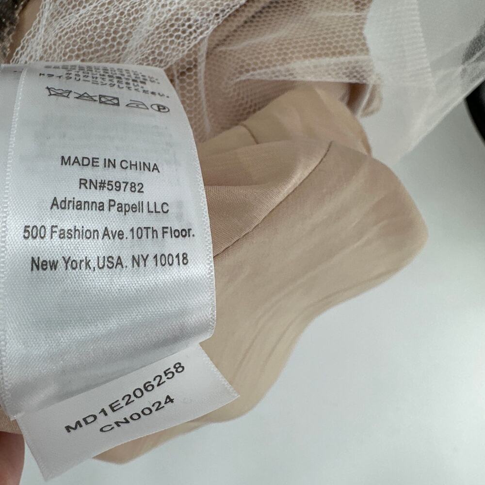 Aidan Mattox Women's Silver Gold Off The Shoulder Metallic Gown Size 10 - Picture 10 of 11